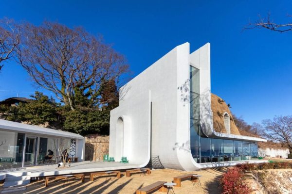 거제 장목면 매미캐슬, 바다 전망과 신선한 해산물